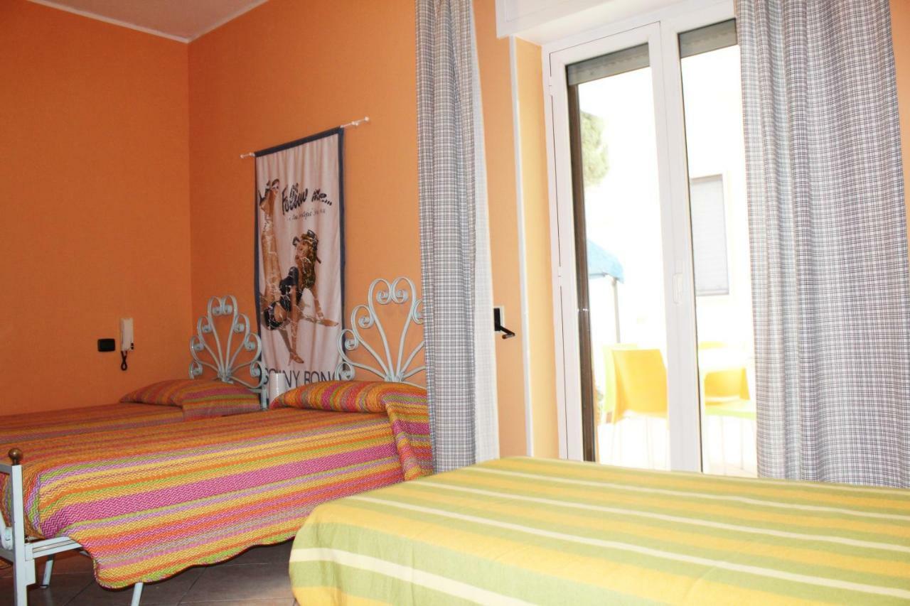 B&B L'Acchiatura Lecce Habitación foto